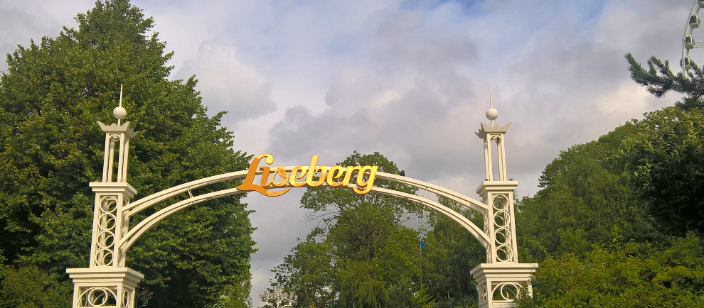 Eingang Liseberg (c) ThemePark Central