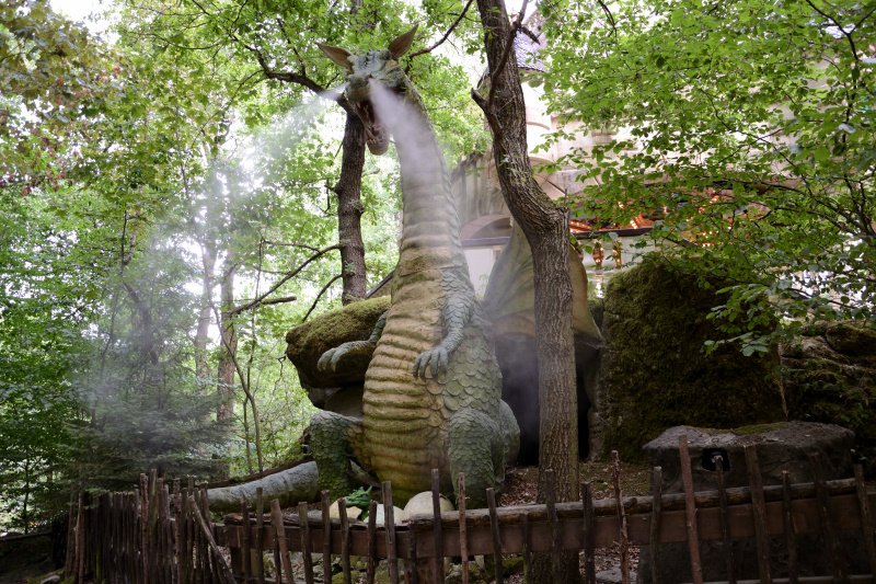 Auch vermeintlich gefährliche Drachen, befinden sich im Märchenwald (c) Maik Rimpl