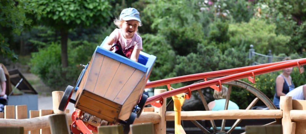 Die Kinderachterbahn "Hilly Billy" (c) Tier- und Freizeitpark Thüle