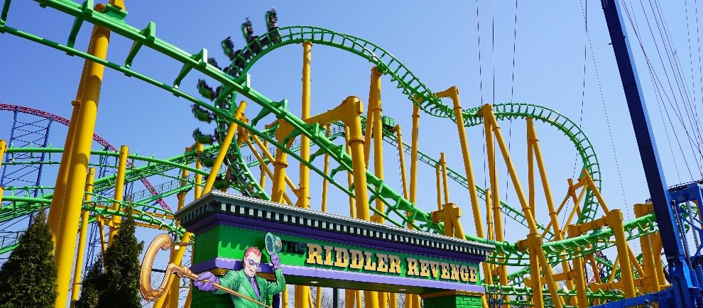 Der SLC „Riddlers Revenge“ © Six Flags New England