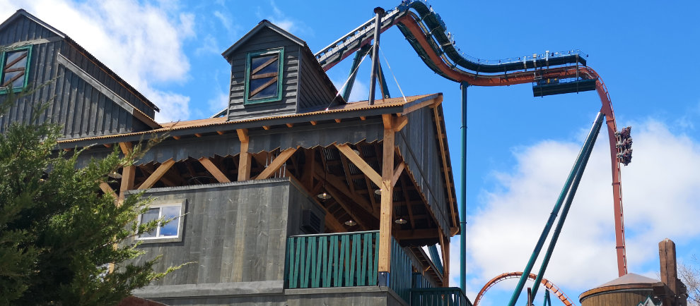 "Yukon Striker" © Canada's Wonderland