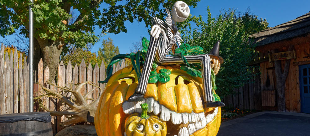 Der gesamte Freizeitpark Plohn ist zu Halloween wundervoll gestaltet. © Maik Rimpl / ThemePark-Central.de
