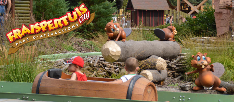 "La Rivière Castor" die beliebte Kinderwasserbahn im Freizeitpark © Fraispertuis City