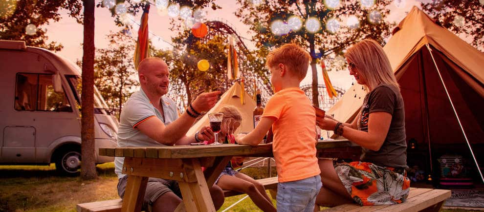 Es ist in diesem Sommer zum ersten Mal möglich, um im Freizeitpark Toverland zu übernachten. © Toverland