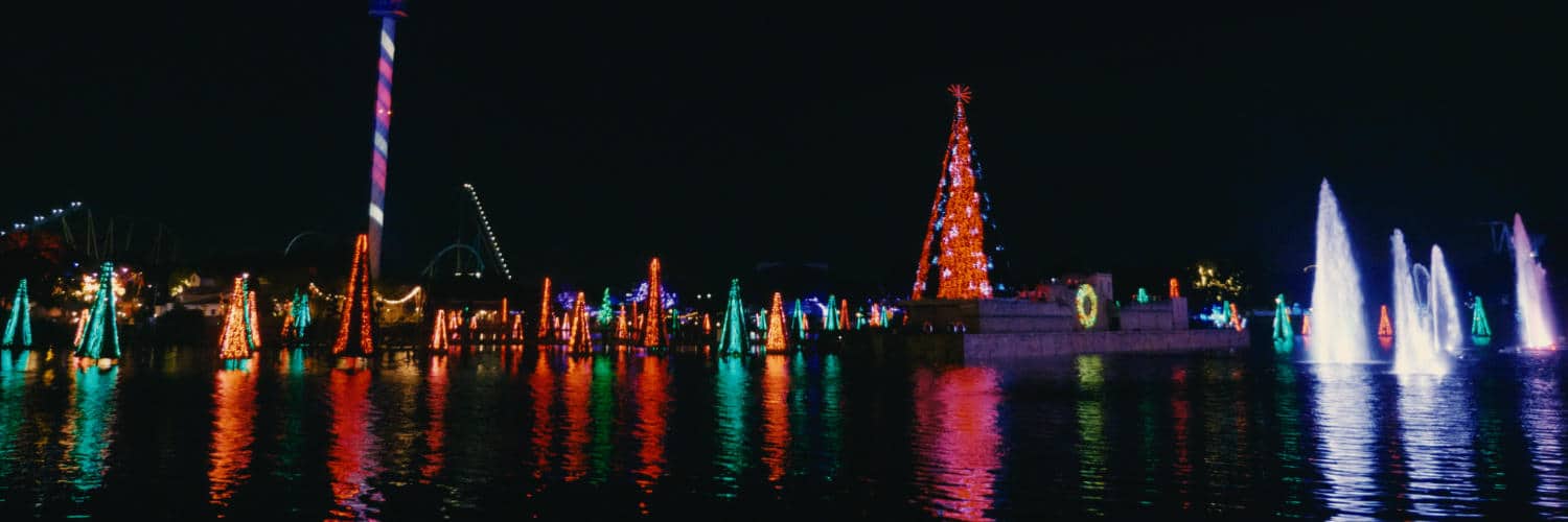 Der Park ist zur "Christmas Celebration" wundervoll in Szene gesetzt. © SeaWorld Orlando