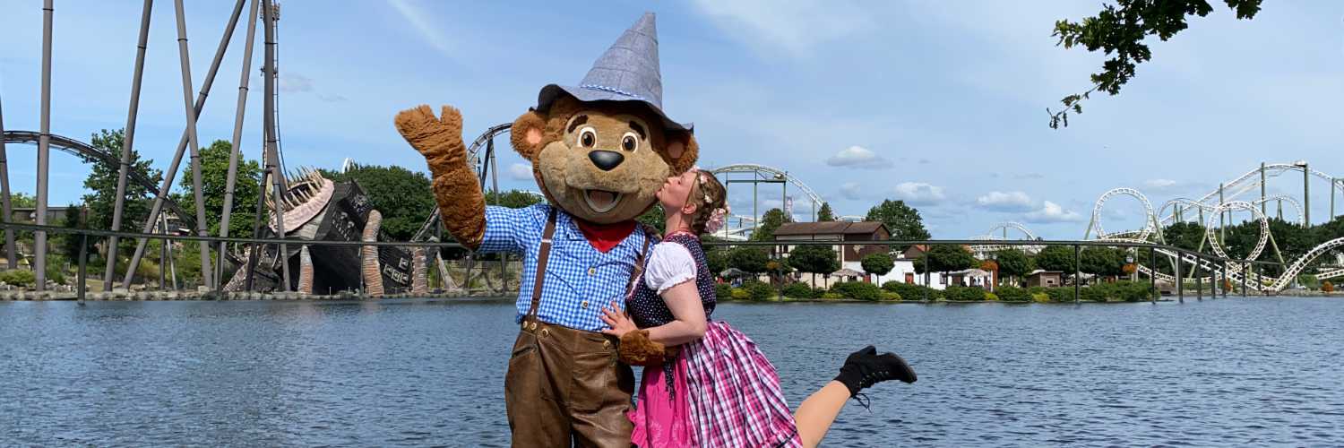 Gemeinsam mit Wumbo das Oktoberfest feiern © Heide Park Resort