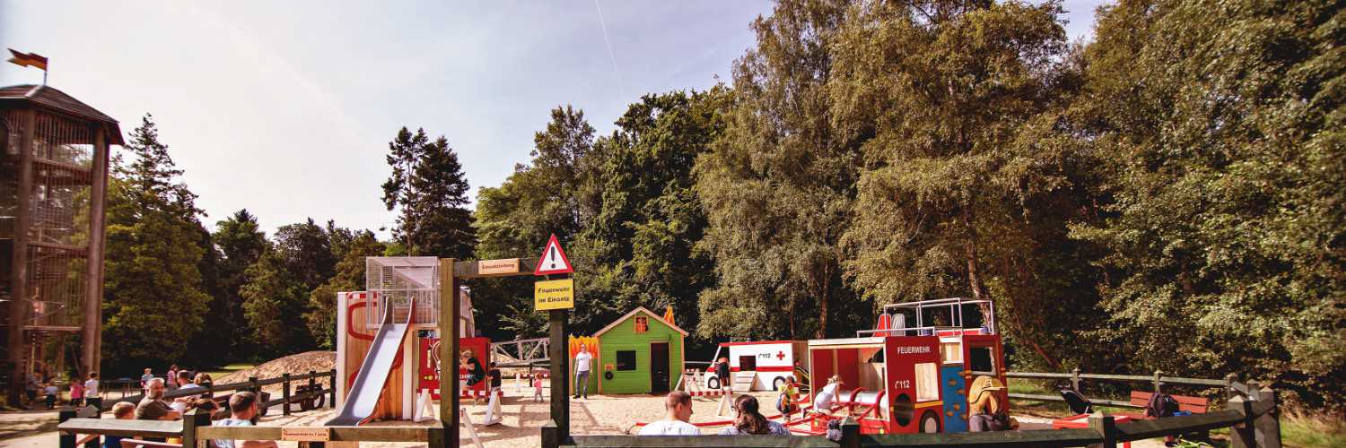 Feuerwehr Spielplatz in Schloss Dankern © Schloss Dankern