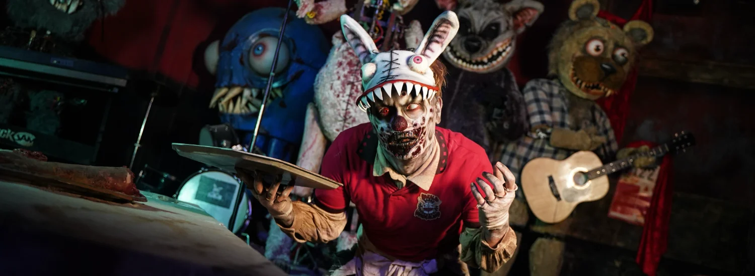 TRAUMATICA 2026: Acht neue Horror-Attraktionen und die Rückkehr des Vampire's Club 2 Zwischen Spiel, Spaß und Schrecken: Die Horror-Attraktion „Wakala’s Wonderland“. © Europa-Park Resort