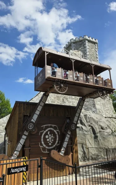 Österreichs Weinkultur trifft auf Fahrspaß: Familypark eröffnet die Rotonda 4 Wilder Winzer © Familypark