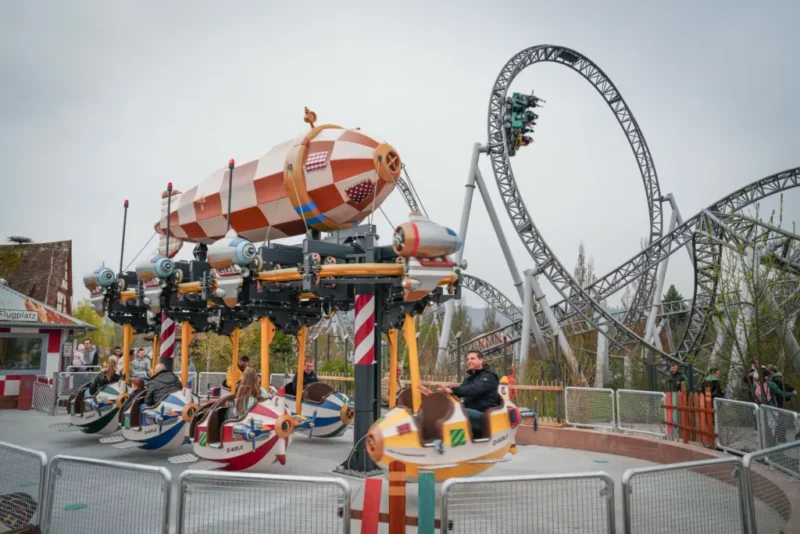 Achterbahn, Zeppelin und Jungtiere: Tripsdrill macht die Pfingstferien zum Erlebnis 2 © Tripsdrill
