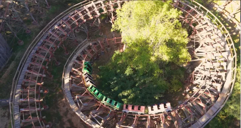 Silver Dollar City: Thunderation schließt nach über 30 Jahren für mysteriöses neues Projekt 2 "Thunderation" © Silver Dollar City