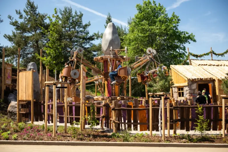 Idefix' Abenteuerland eröffnet: BELANTIS startet die Transformation zum Asterix Park Deutschland 2 belantis aerobix flugmaschine