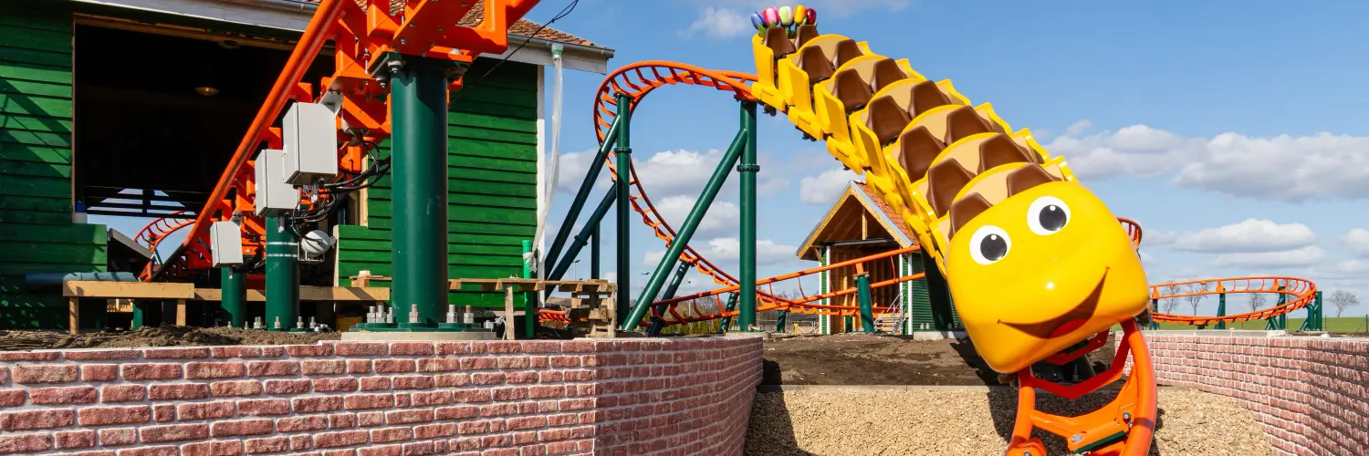 Holland-Park eröffnet Familienachterbahn: Tempo, Holzschuh-Design und Spaß für alle 4 © Holland-Park