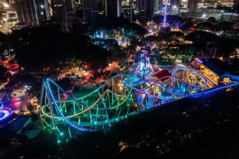 Punk Wonderland in Guangzhou: Chimelong Happy World eröffnet neuen LSM-Launch-Coaster 2 Punk Wonderland von Jinma Rides