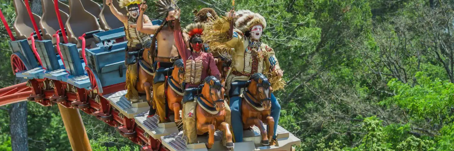 Wild Swing im Wilden Westen: OK Corral eröffnet den "Tomahawk" am 6. Juni 2026 11 "Pioneer" © OK Corral