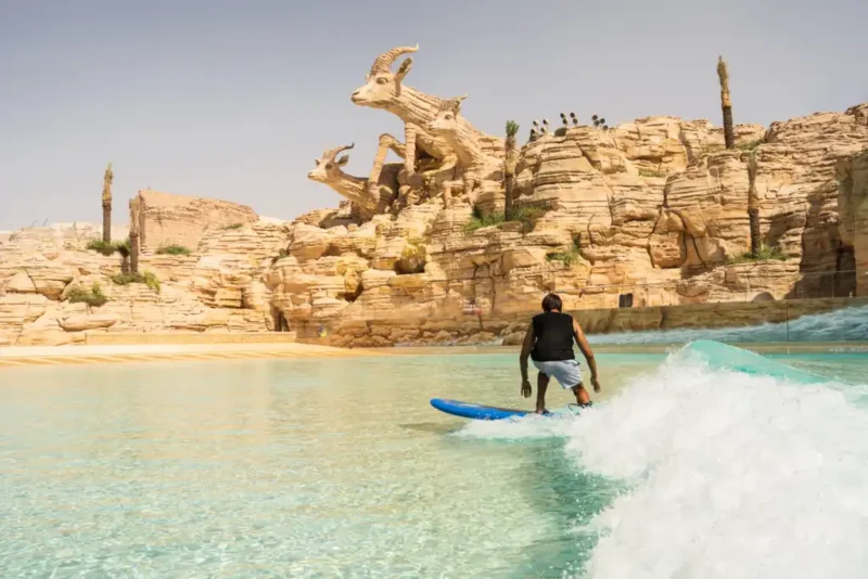 Endless Surf im Aquarabia