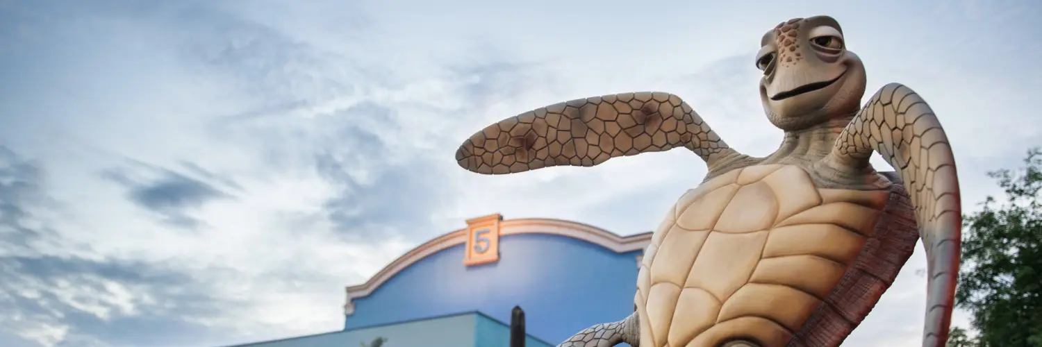 Größte Modernisierung seit der Eröffnung: Crush’s Coaster schließt für fast ein Jahr 5 Crush's Coaster © Disneyland Paris Resort