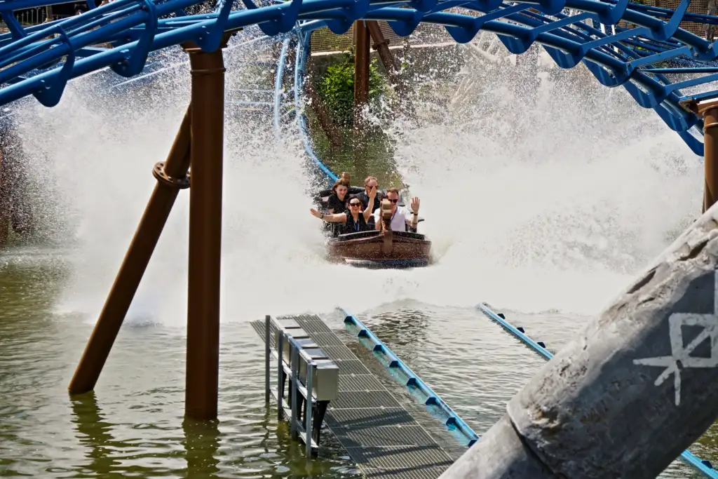 Weltpremiere geglückt: Der Freizeitpark Plohn hat seinen Multi Launch Water Coaster "Dønnervind" offiziell eröffnet 3 freizeitpark plohn donnervind parkweltinfo 3