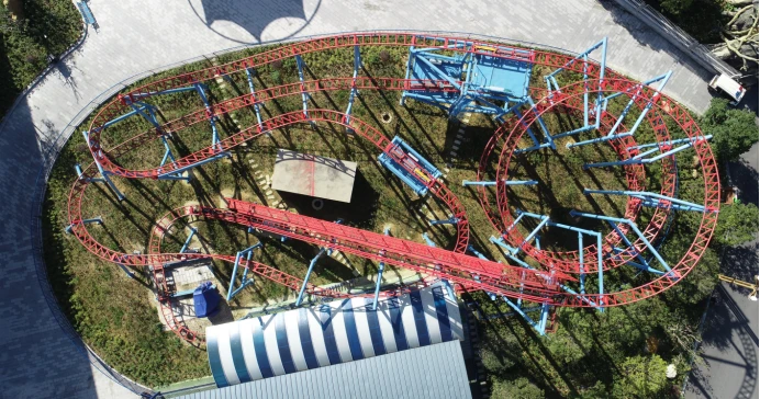 Jinma Rides installiert ersten Spinning Coaster im Nicco Park 2 jinma rides spinning coaster nicco park 2