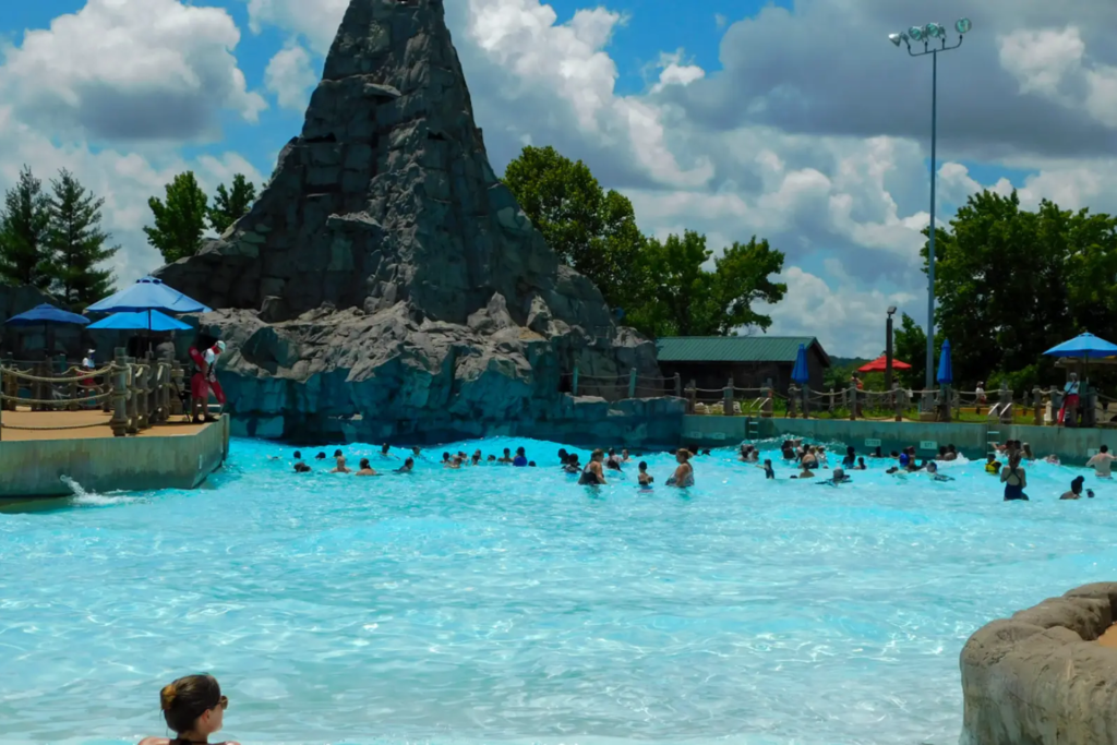 Aus Six Flags St. Louis wird Mid America Adventure – neuer Name für traditionsreichen Freizeitpark 3 1000120846 1