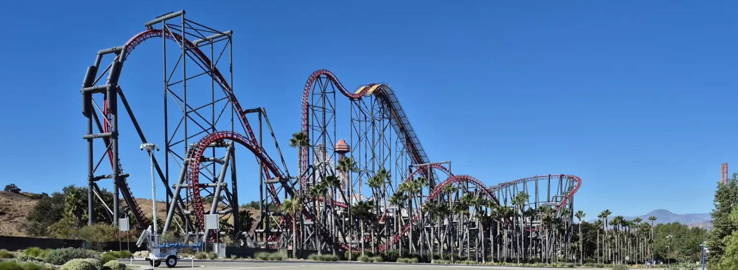 X2 im Six Flags Magic Mountain wird endgültig geschlossen: Nach fast 20 Jahren ist Schluss mit der wilden Fahrt 2 X2 in Six Flags Magic Mountain © Roller Coaster Traveller (www.rollercoastertraveller.com)